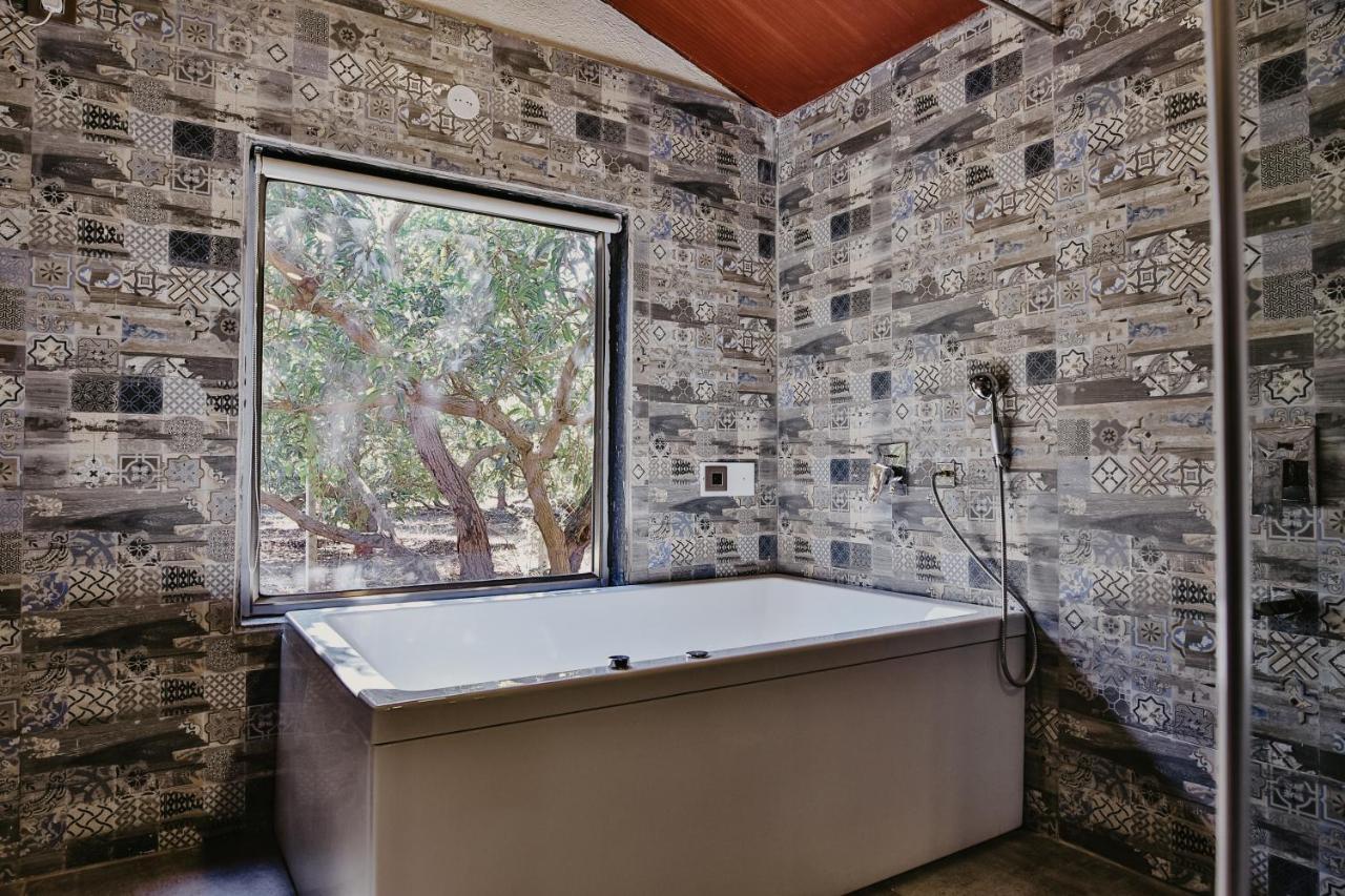 Hotel Gir Lion Safari Camp By Trulyy, Sasan Gir à Sodaori Extérieur photo